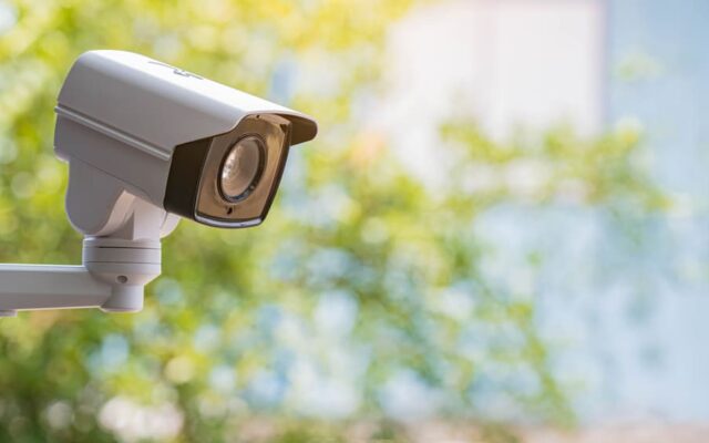 Neues Urteil: Werden Videoaufnahmen, die einen Arbeitszeitbetrug nachweisen, von deutschen Arbeitsgerichten anerkannt?